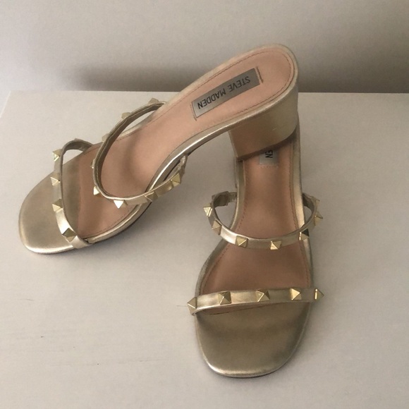 Steve Madden Isme Studded Heels - Picture 4 of 5